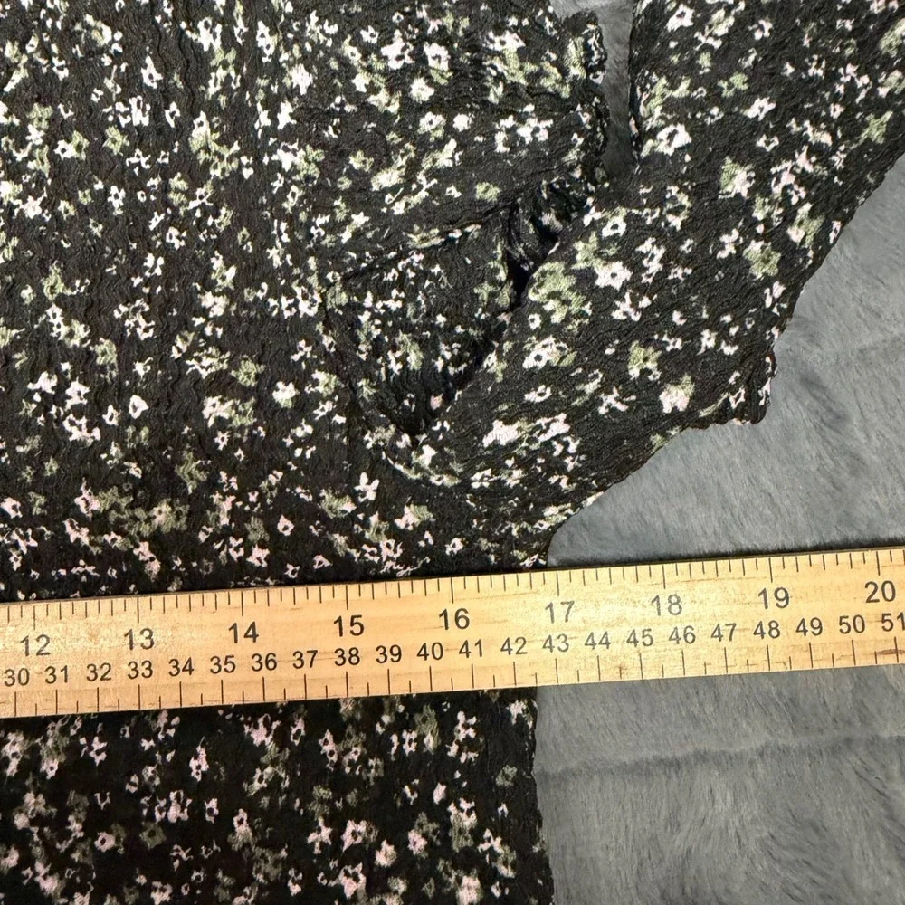 LOFT Womens Small Black Floral Puff Shoulder Long Sleeve Top Crew Neck Blouse